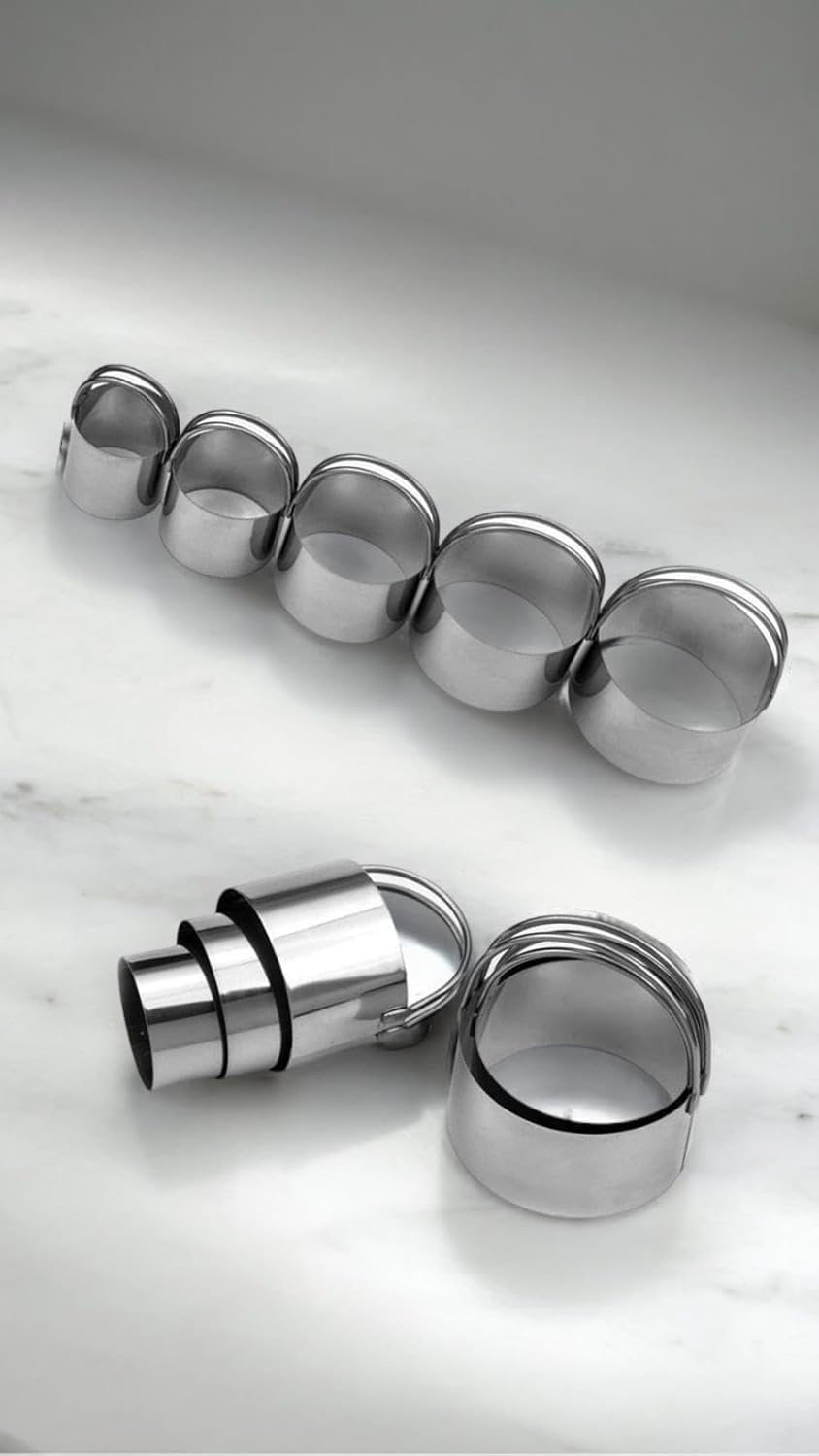 Stainless Steel Circle Biscuit Cutter Set - Professional round Cookies Mold with Ring Handle for Baking, Pastry, and Doughnut Creations image number 2