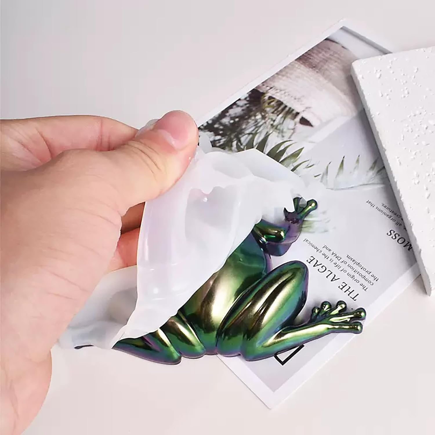 2Pcs Silicone Frog Resin Molds - 3D Animal Silicone Resin Mold for Epoxy Casting, Frog-Shaped Resin Mold for DIY Resin Clay Art Craft/Table Home Halloween Decor Resin Accessories (A-Frog) image number 6