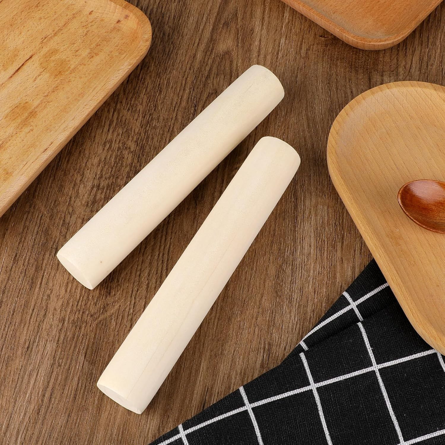 Small Wooden Rolling Pin, 3 Pack Classic Wood French Rolling Pins Mini Dough Roller Kitchen Utensil Tool for Baking Fondant, Pasta, Bread, Crust, Pastry, Cookie, Pizza, Pie, Cylinder Design (6.3 Inch) image number 4