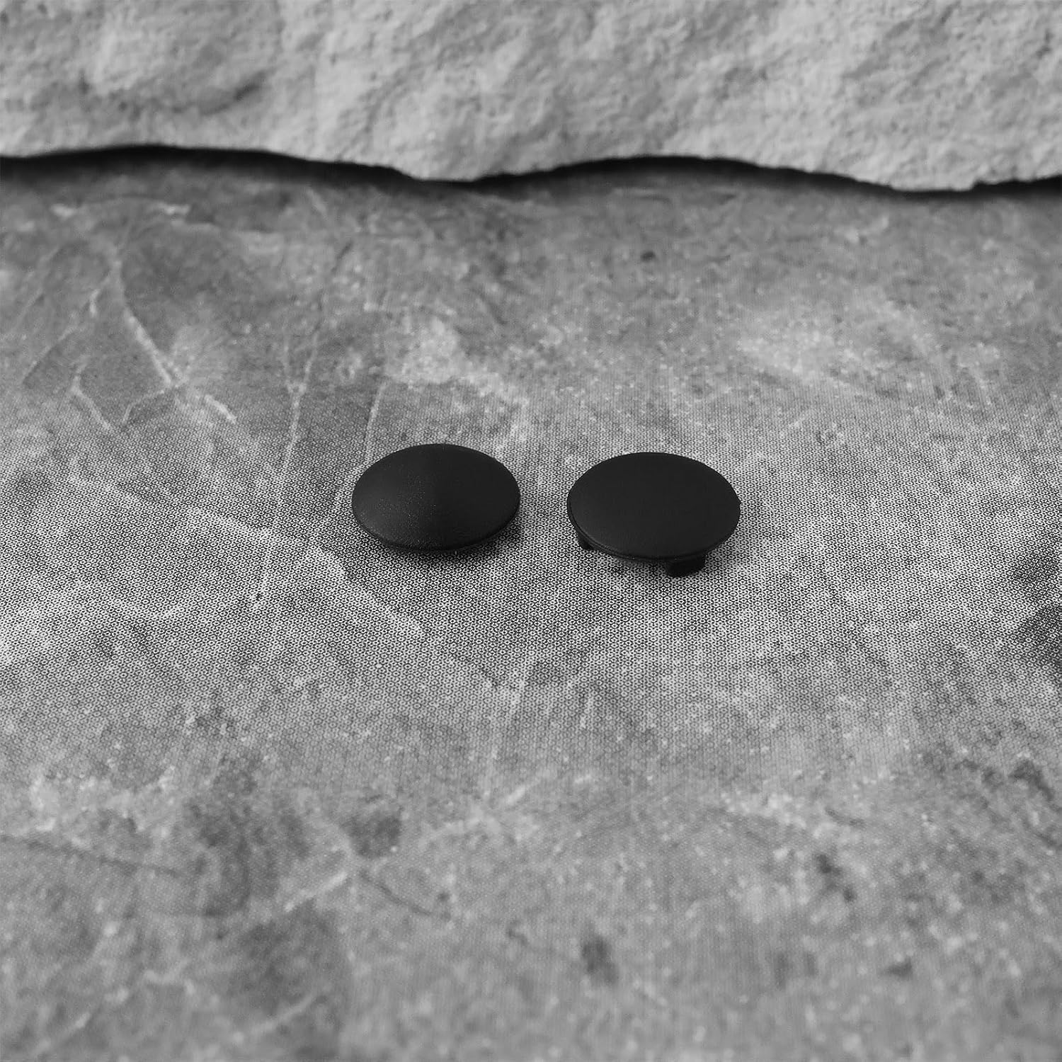 4Pcs Laptop Rubber Feet Notebook Anti-Slip Pad 8.3Mm Compatible with Microsoft Surface Laptop 3 4 5 Series, Black