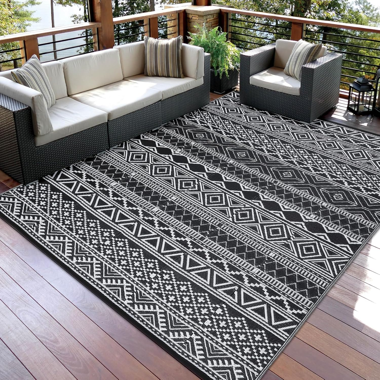 Lintimes Waterproof Outdoor Rug 8X10 Plastic Straw Reversible Rug Large Modern Geometric Floor Mat for Outdoors, UV Resistant Foldable Portable Carpet for RV, Deck, Picnic, Beach, Black & White image number 5