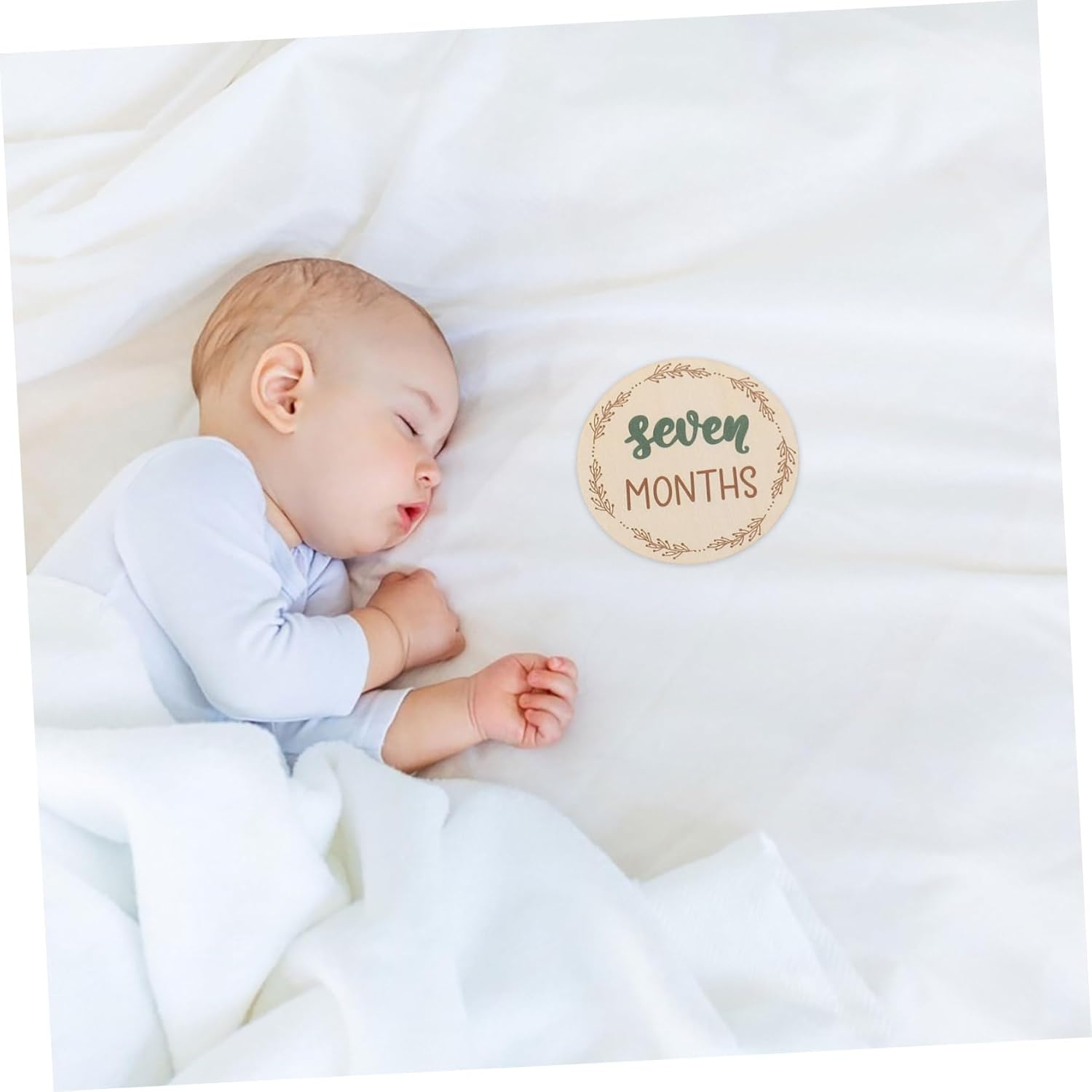 HOMSFOU Wooden Milestone Discs Monthly Milestone Cards Newborn Photo Prop Fine Craftsmanship Lightweight Portable Versatile Design image number 4
