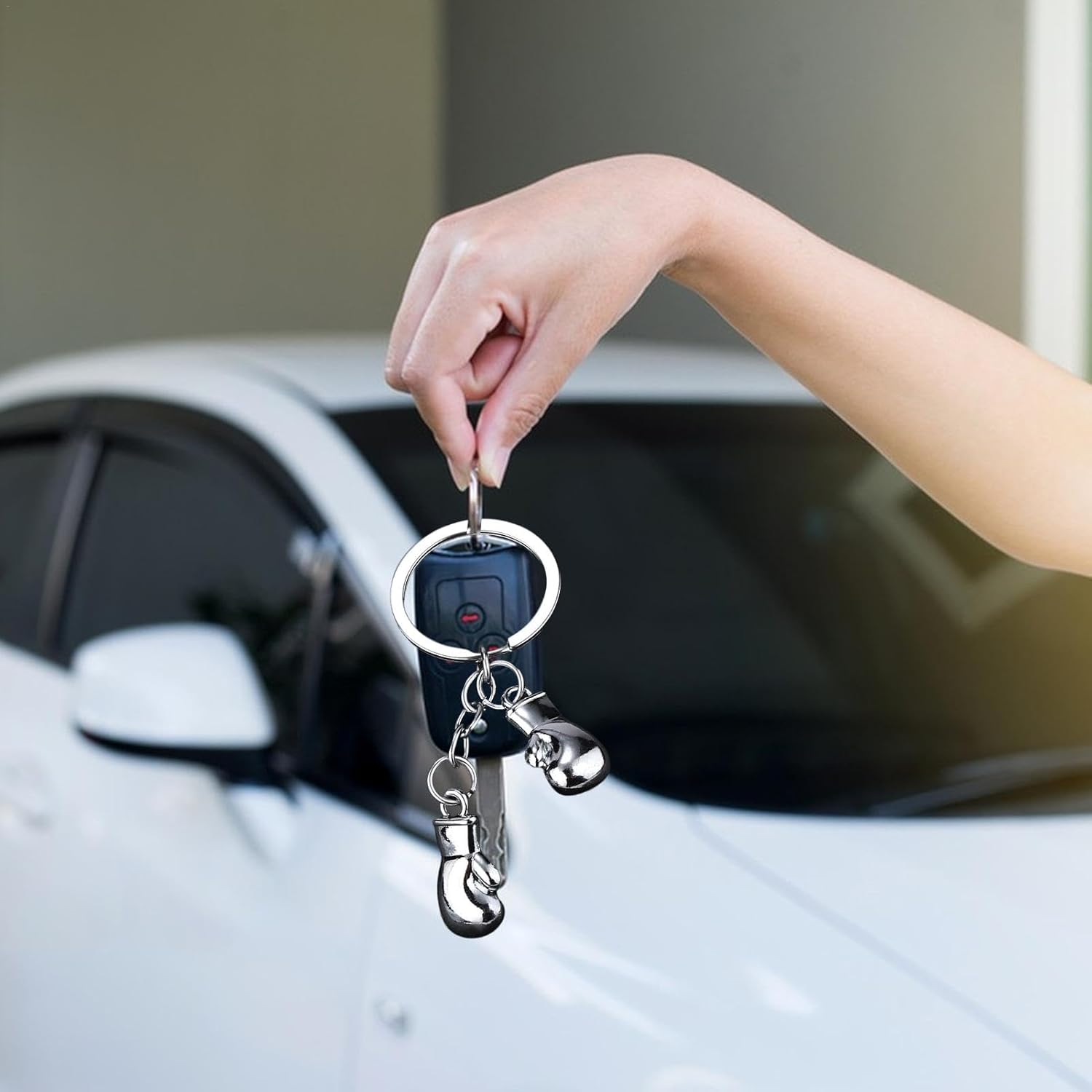 Shurzzesj Punching Glove Keychain, Metal Keychain for Backpacks | Multipurpose Metal Keychain, Fashion Decorative Keychain, Creative Cellphone Favors, Bag image number 5