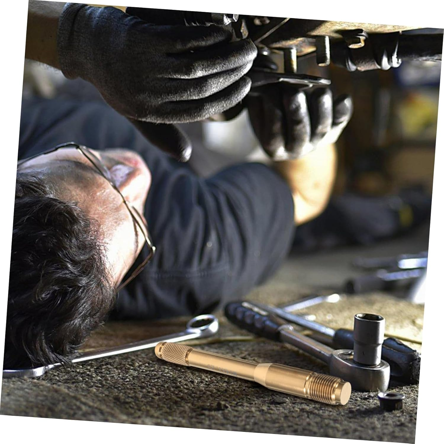 COSMEVIVI Wheel Lug Nut Alignment Pin Tool Automotive Disassembly Guide for Precise Wheel Hub Positioning and Easy Tire Changes image number 1