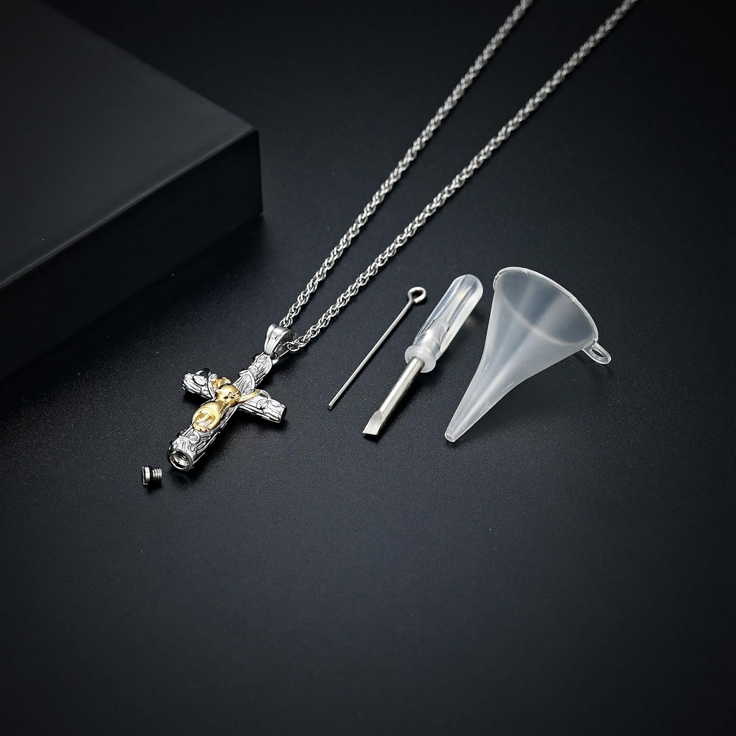 QGJNSGC Cross Cat Urn Necklace, Pet Cremation Jewellery for Ashes, Memorial Ashes, Keepsake, Cat Urn Pendant for Animal Ash Necklace