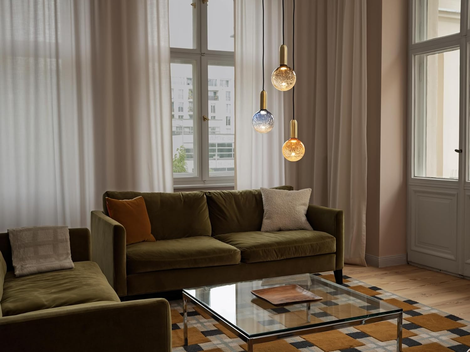 Decorative LED Lamp in Cracked Glass in Cracked Glass round Orange image number 1