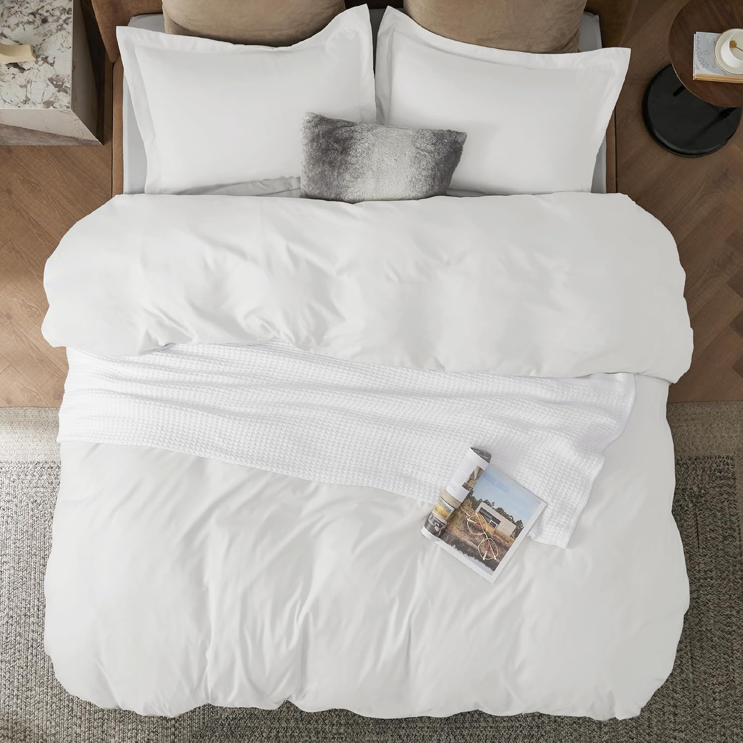 Bedsure Quilt Cover Super King Size - 1200TC Soft Double Brushed Bedding Set for Kids & Adults, Zipper Closure, 3 Pieces, Includes 1 Doona Cover (270X240 Cm) & 2 Pillow Shams, NO Comforter, White image number 2