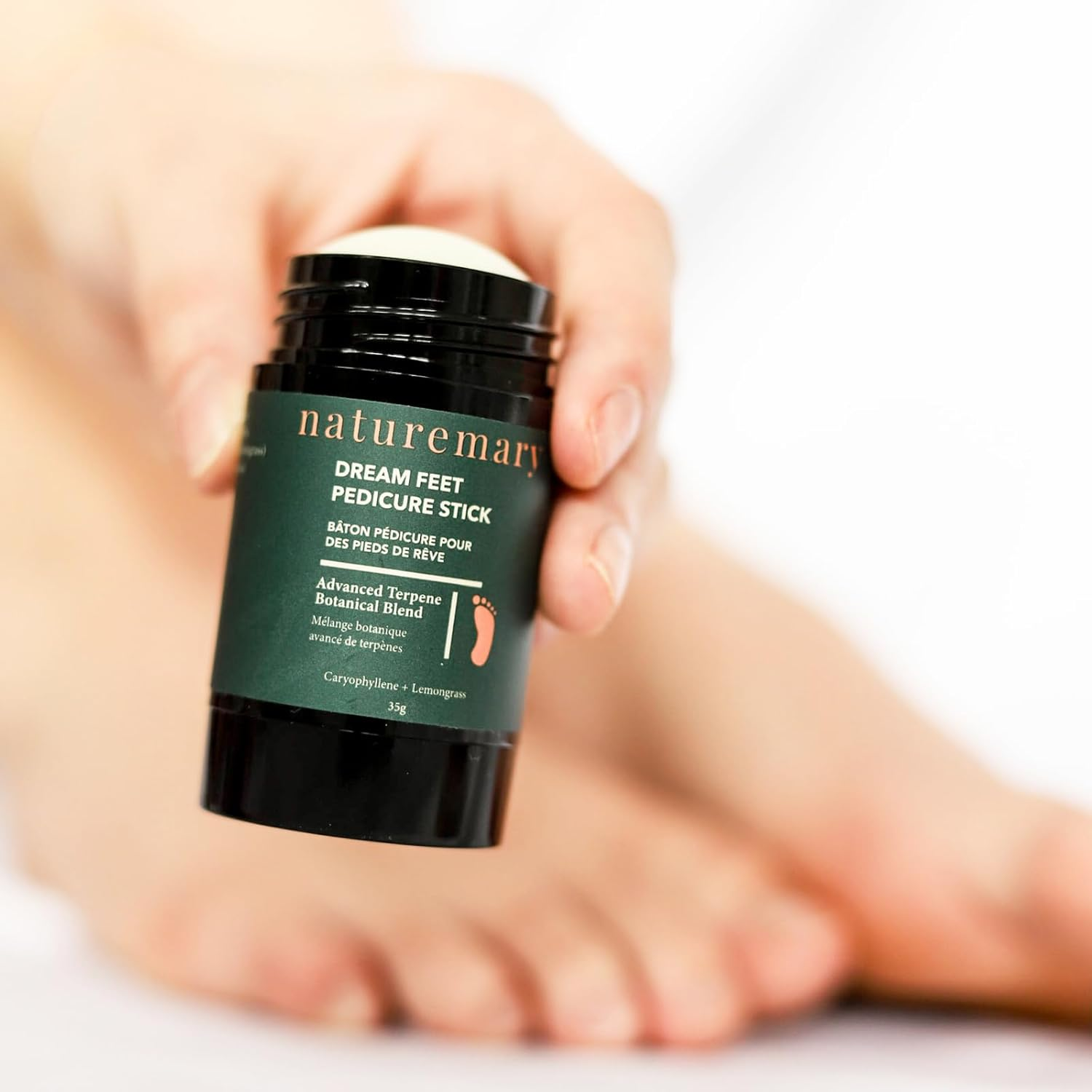 Naturemary Dream Feet Pedicure Stick - Nourishing Foot Balm - with Beeswax, Lemongrass, Babassu Seed Oil, and Mango Seed Butter - 35 G image number 4