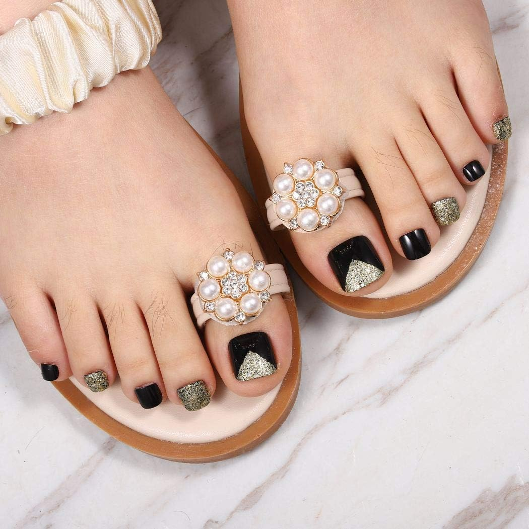 Mosako Glitter Sequins Press on Toenails Short Square Fake Toenail Sparkle Paillette Glossy False Toenail Full Cover Toe Nail Tips Designer Fancy Feet Nails Manicure for Women and Girls 24Pcs (Black-1) image number 5