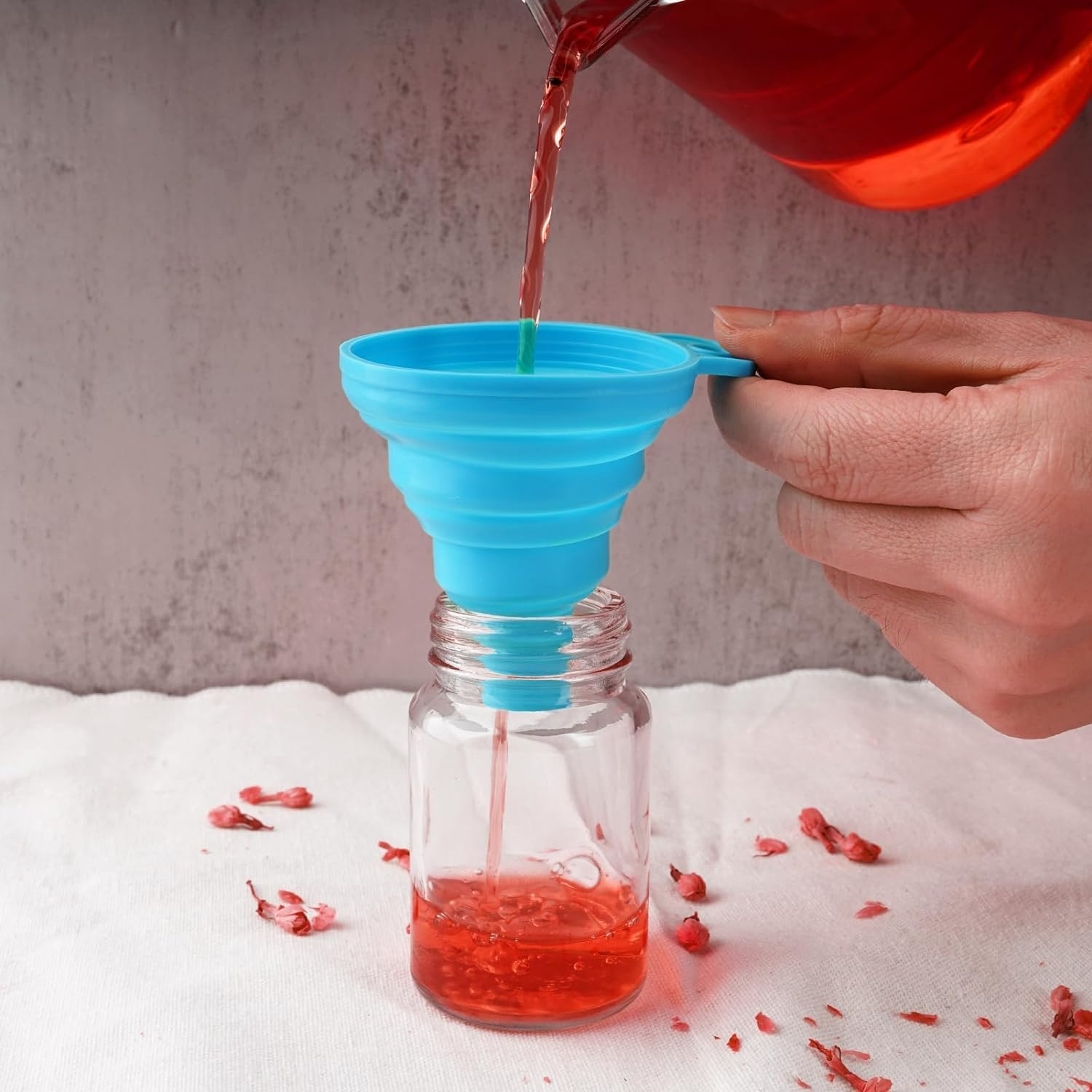 ALINK 12 Pack,2Oz Glass Jars with Lids - Glass Shot Bottles Set for Liquids, Juicing, Ginger Shot, Sample - Small Containers with Screw Caps - Clear Mini round Bottles - Leakproof/Wide Mouth image number 3