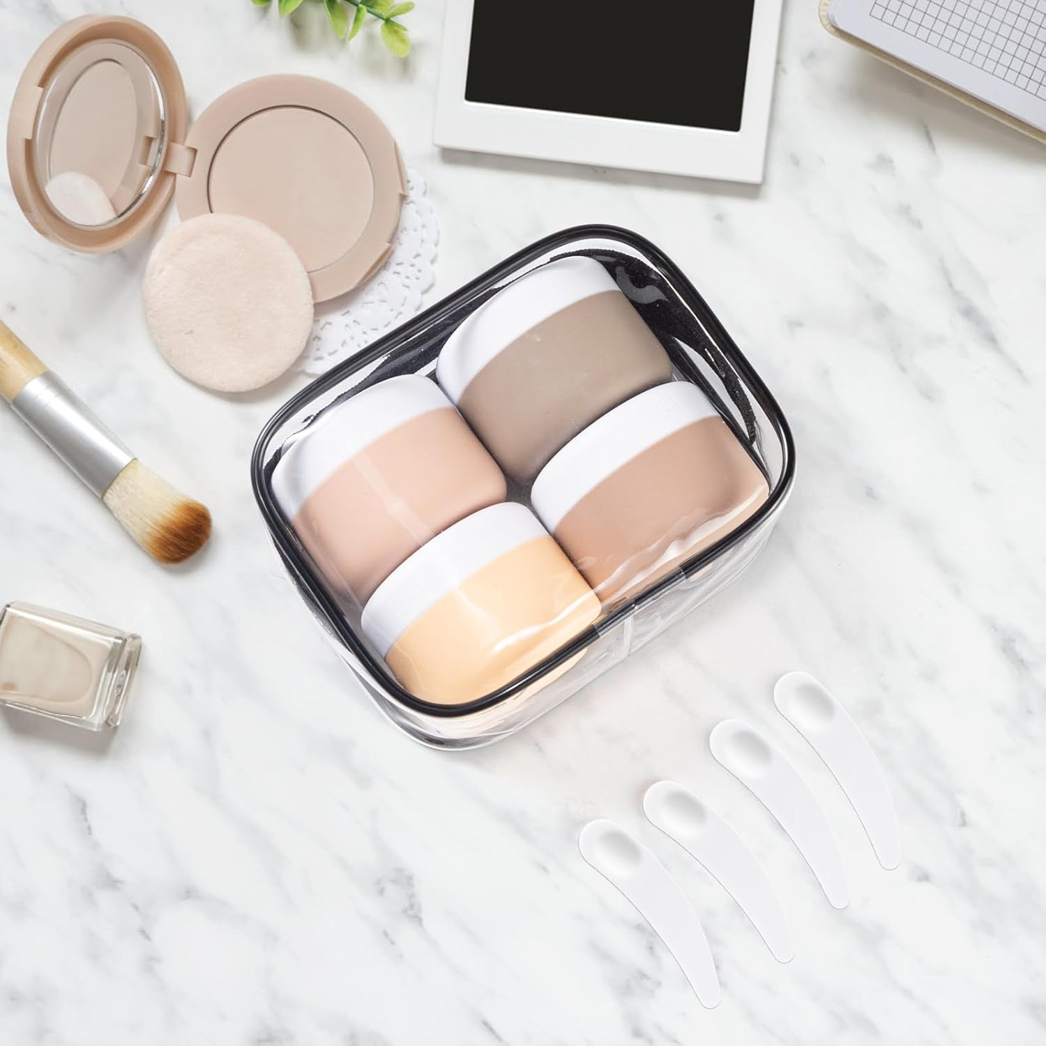 4-Pack 30Ml Refillable Silicone Cosmetic Jars with Clear Storage Bag &ndash; Bpa-Free Mini Containers for Creams, Lotions & Skincare &ndash; Ideal for Travel and Daily Use