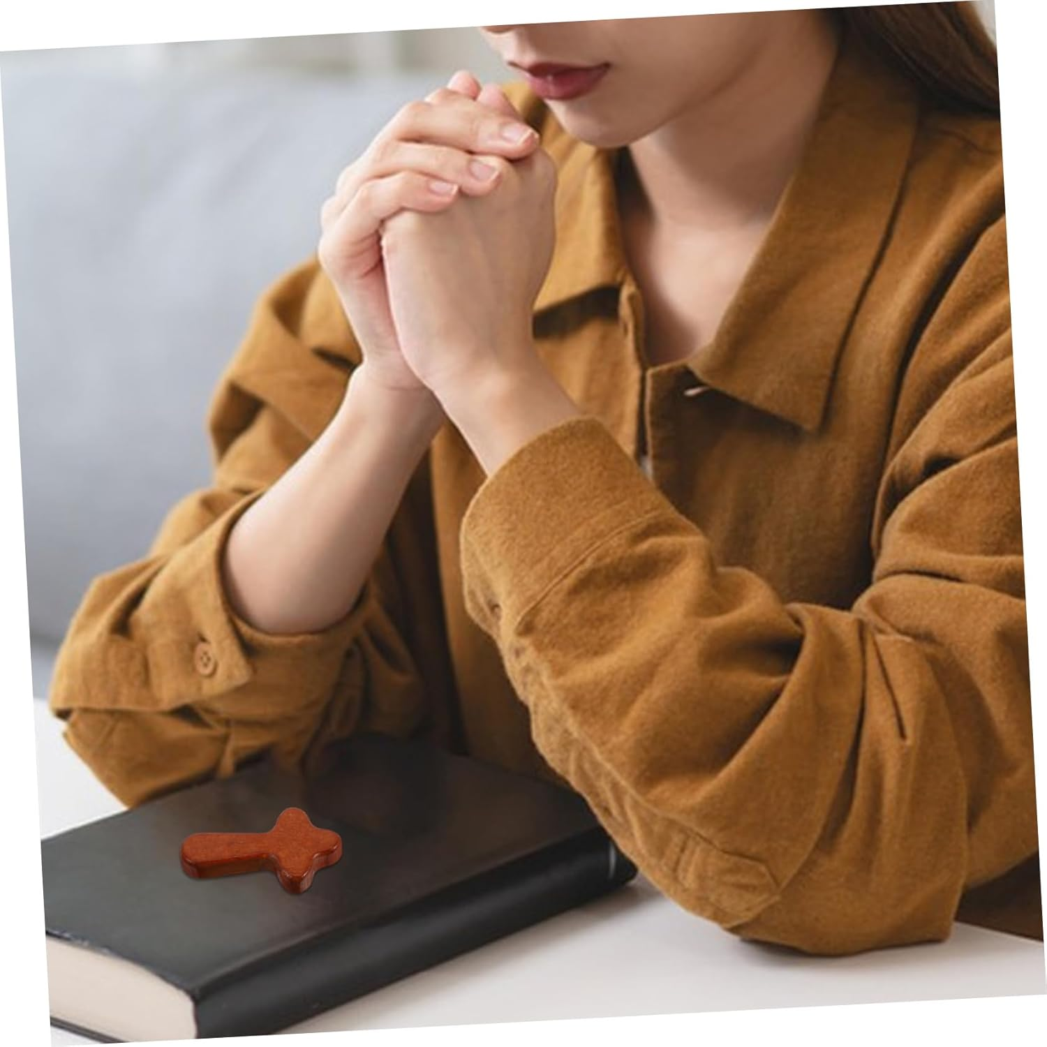 MUELODSIC 3Pcs Wooden Jesus Cross Portable Hand Holding Prayer Cross Small Pocket for Religious Needs image number 4