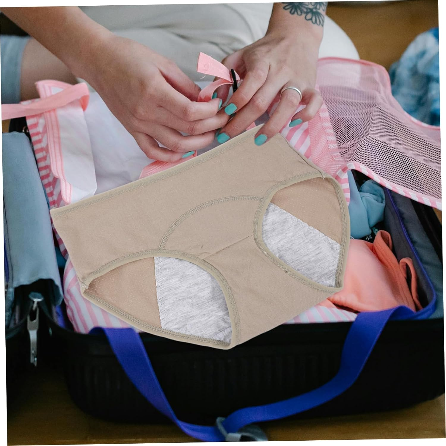 4Pcs Women'S Period Underwear Cotton Heavy Flow Leak Panties for Menstrual Days Comfortable Middle Waisted Briefs image number 1