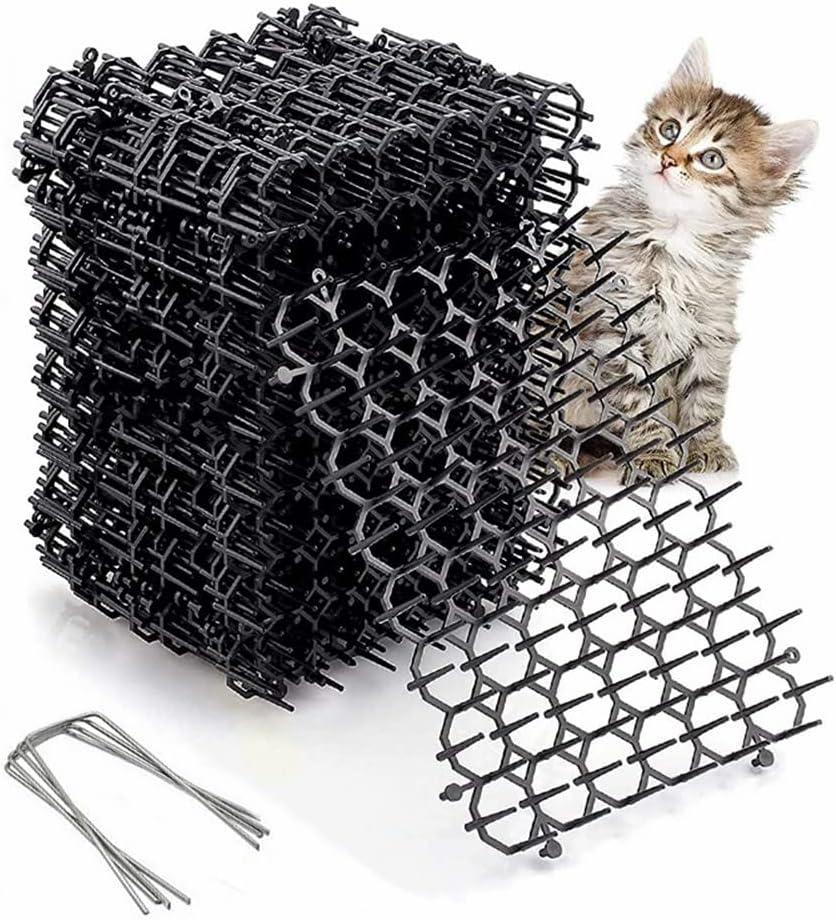 LATRAT 12 Cat Protection Mats + 4 Rungs U Shape Plastic Cat Repellent Pads for Gardening with Tips (20 X 15.5 Cm)