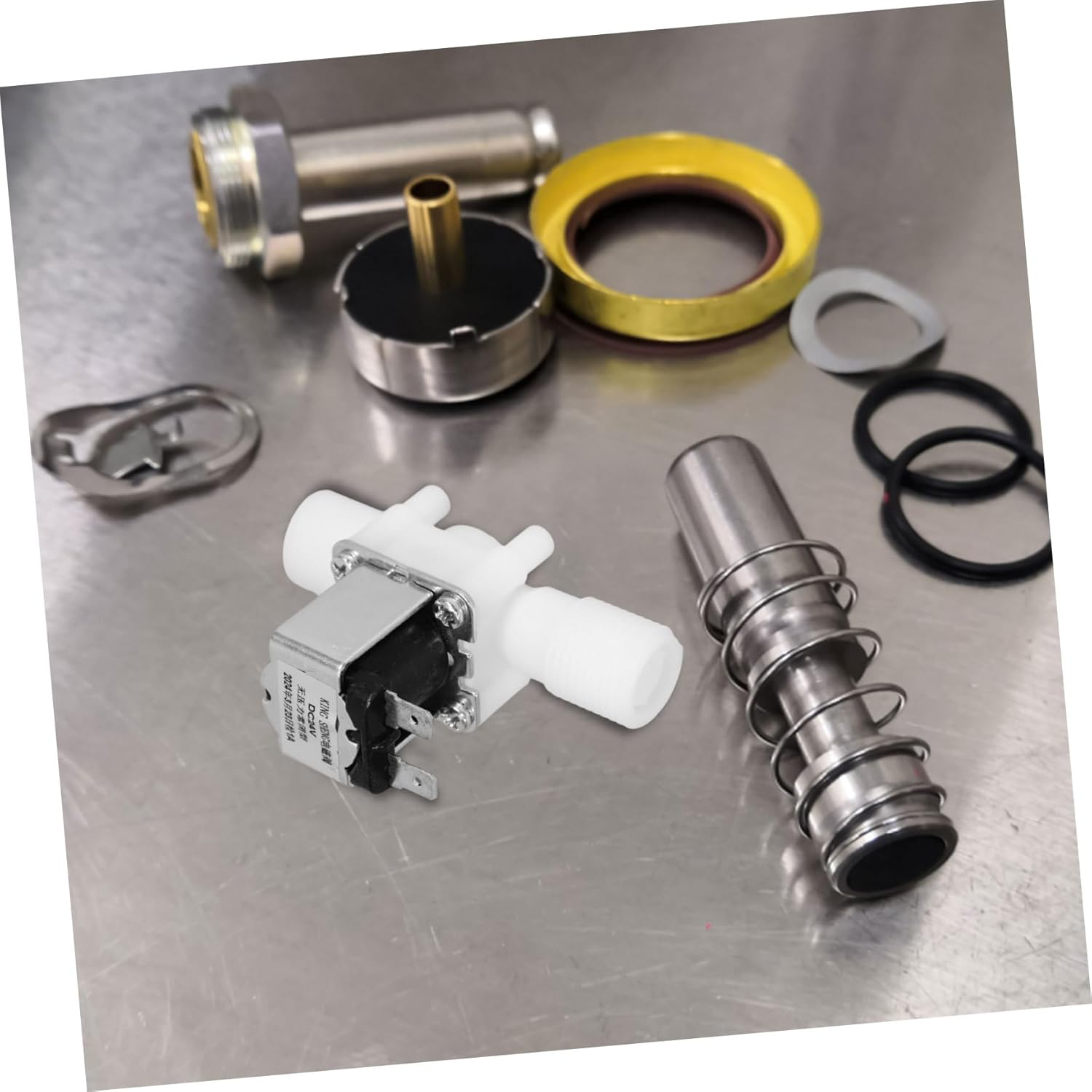 SOLUSTRE 4Pcs Electric Water Solenoid Valve for Sprinkler System Solenoid Valve for Lawn Garden Water Control for Drip Irrigation and Gardening Tools image number 4