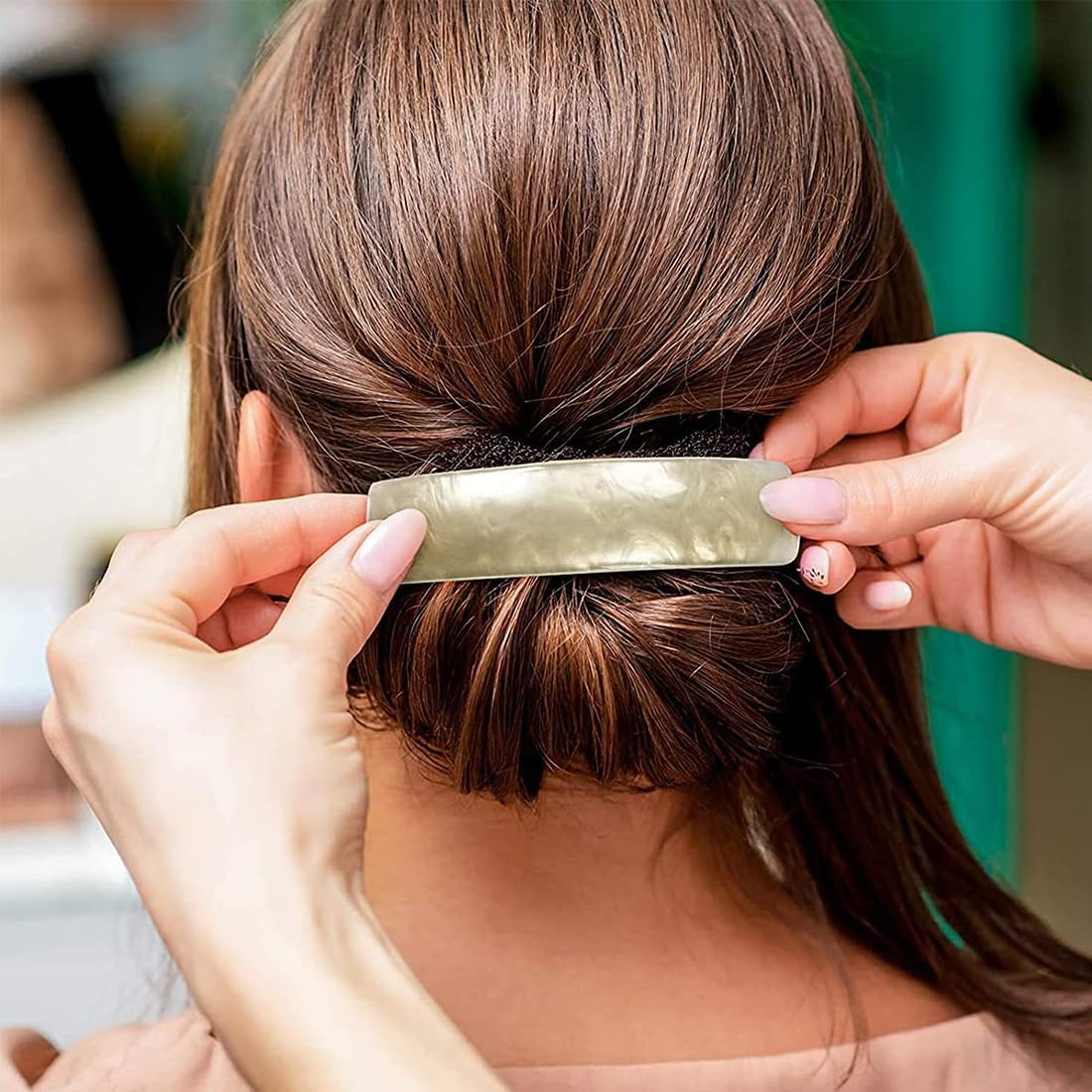 RGZ 4Pcs Large Automatic Thin Medium Hair Clips for Fine Hair and Vintage Style Hair for Women image number 2