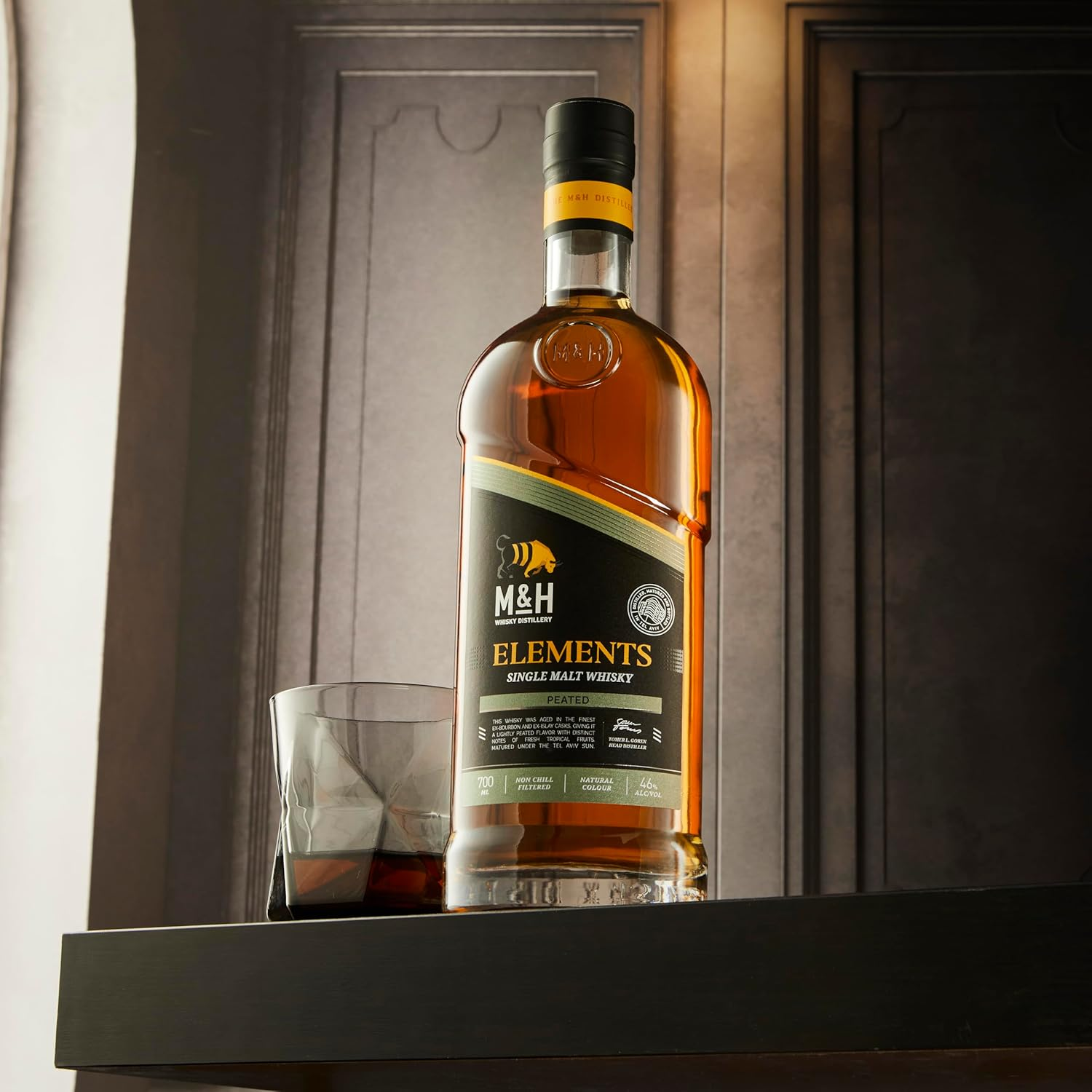 Milk & Honey Elements Peated Single Malt Israeli Whisky 700Ml image number 4