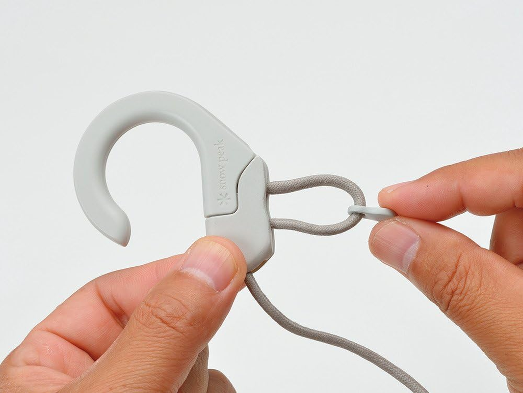 Snow Peak Hozuki Lantern - Battery-Powered Light for Desk & Camp Table with Hanging Hook - 5.8 Oz - Snow image number 7