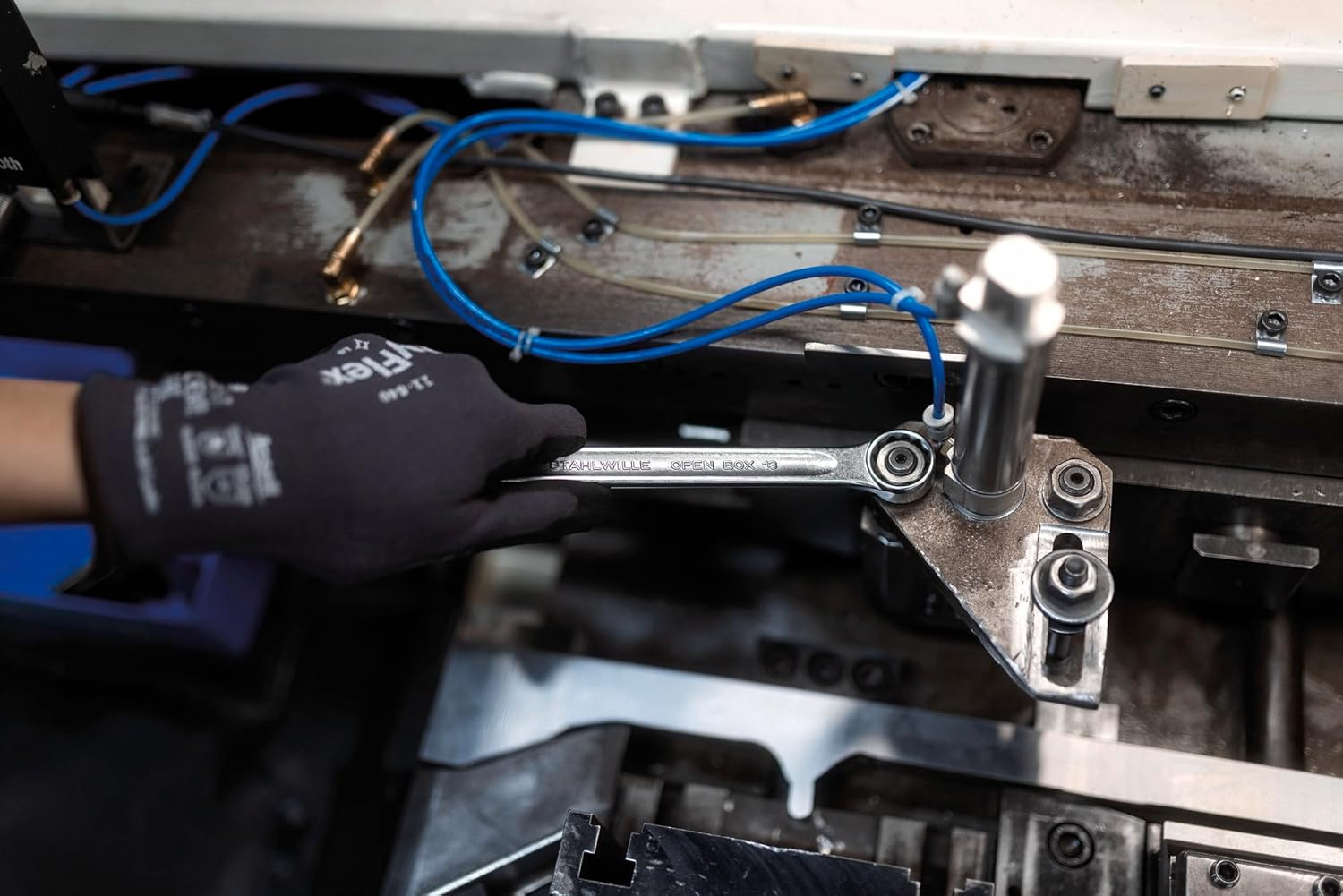 Stahlwille Open-Box Long Combination Spanner Set, 14/10 Size image number 2