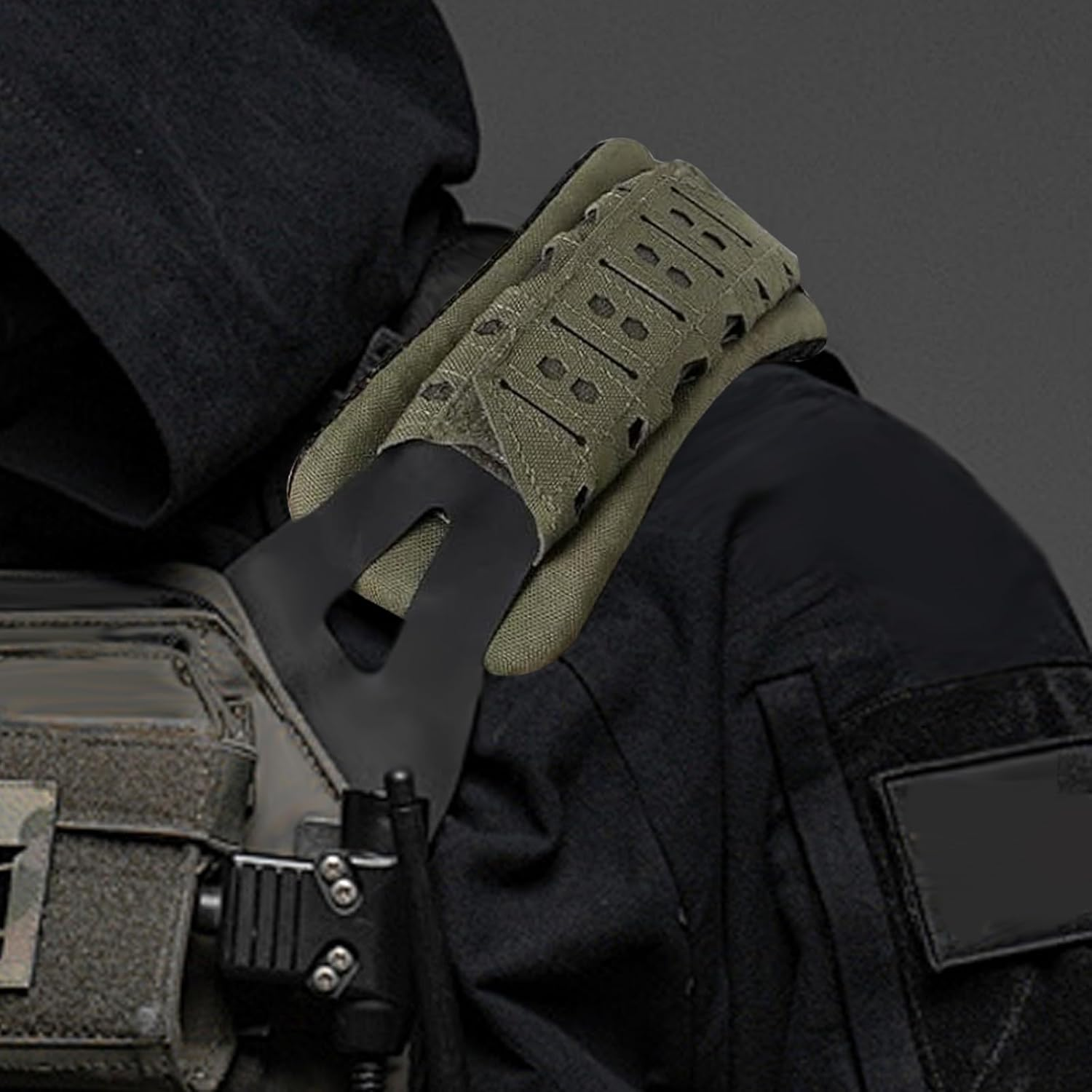 Sekonow 2 Pack Shoulder Strap Pad for Tactical Vest, Breathable Backpack Strap Pads Bag Strap Soft Mesh Cushion Pads for Plate Carrier, Chest Rig, Sling Bag, Duffle Bag image number 5