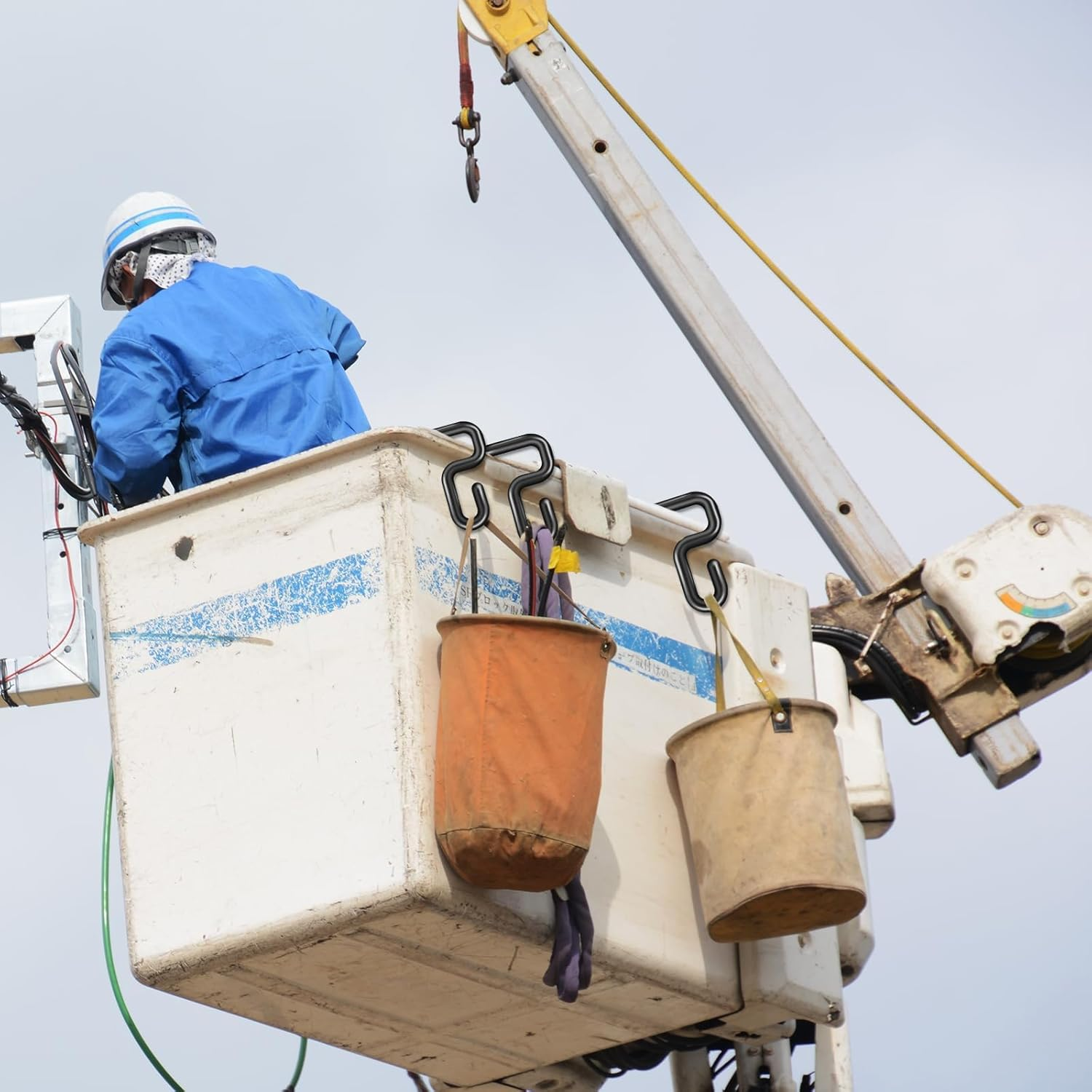 8 Pack Lineman Bucket Hooks Black Truck Blanket Hooks Fits for 3 Inches Aerial Buckets Lip Attach Tool Bags or Aprons Rated at 100Lbs Working Load Limit for Lineman and Bucket Use image number 6