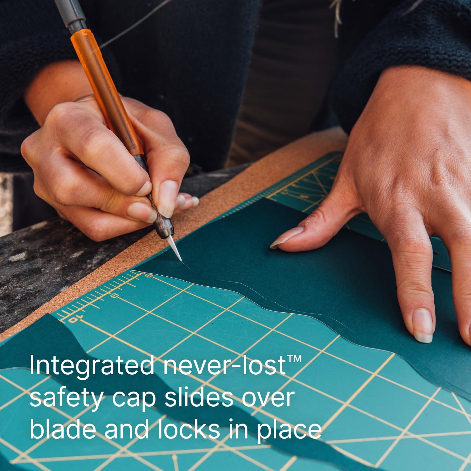 Slice Ceramic Craft Knife with Safety Cap image number 3