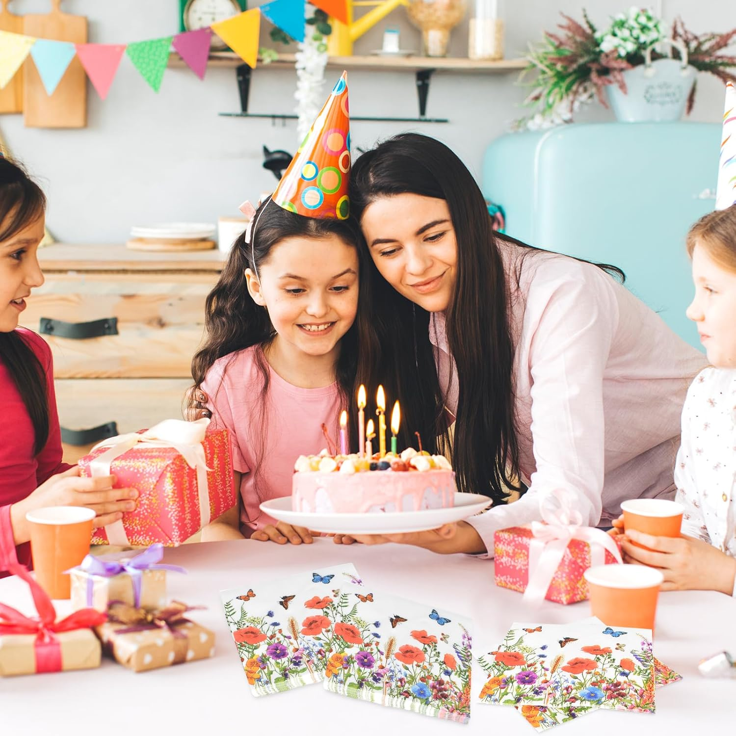 100Pcs Floral Butterfly Napkins Paper 33 * 33Cm,Table Decorations Serviettes Colourful Butterfly Flower Pattern Napkins,Floral Paper image number 3