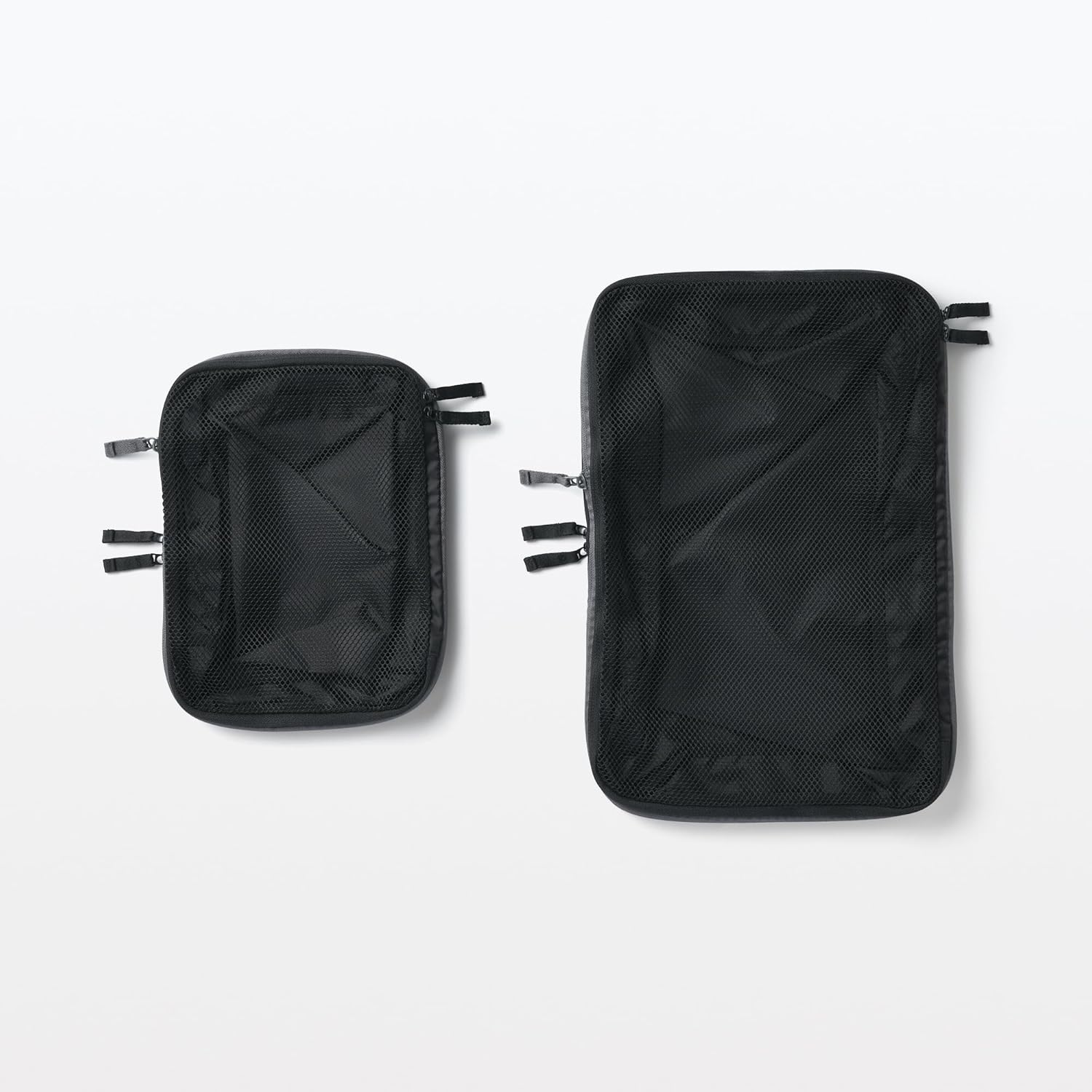 MUJI OHH62A4A Polyester Sorting Case, Compression Type, Black, S, Approx. 7.9 X 10.2 X 3.9 Inches (20 X 26 X 10 Cm)
