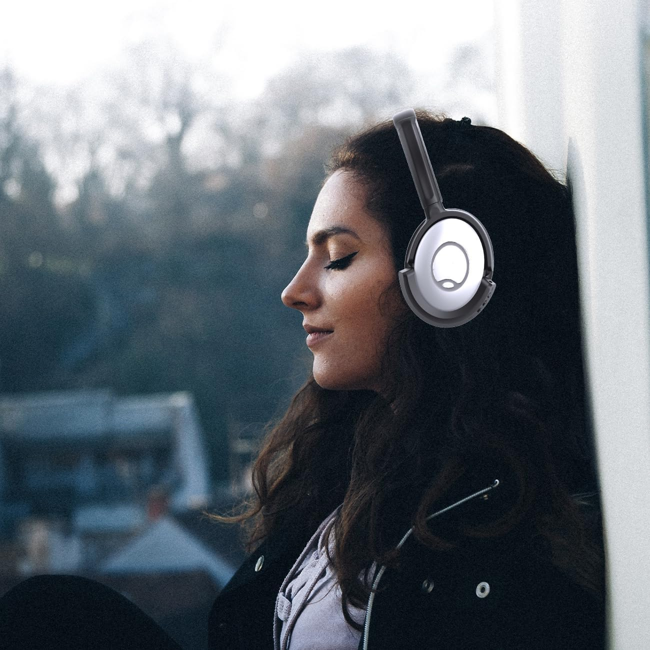 YOCOWOCO Aptx Wireless Bluetooth 5.0 Adapter for Bose Quietcomfort QC 15 with Mic/Volume Control, Black image number 1