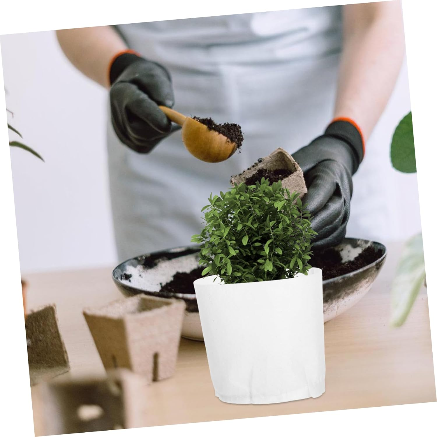 10Pcs Plant Nursery Bags Non-Woven Fabric Grow Bags Easy Mobility and Enhanced Root Growth for Home and Garden Use image number 2