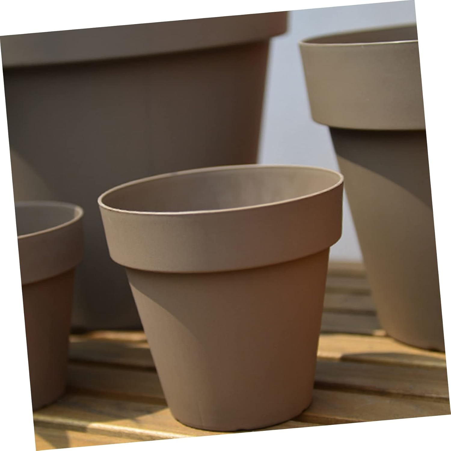 HIAKDOFT 6Sets Plastic Flower Pots Garden Supplies for Indoor Outdoor Elegant Plant Containers for Balcony Porch Home Office Saucer image number 4