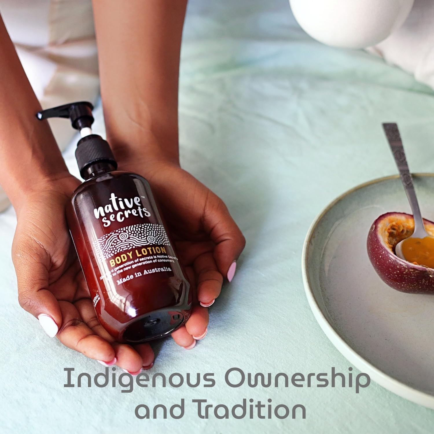 Body Lotion, Powerful Native Australian Botanicals, Wild Harvested Ingredients, Gentle Formula, Vegan, Paraben or Sulphate, Australian Made, 300Ml image number 2