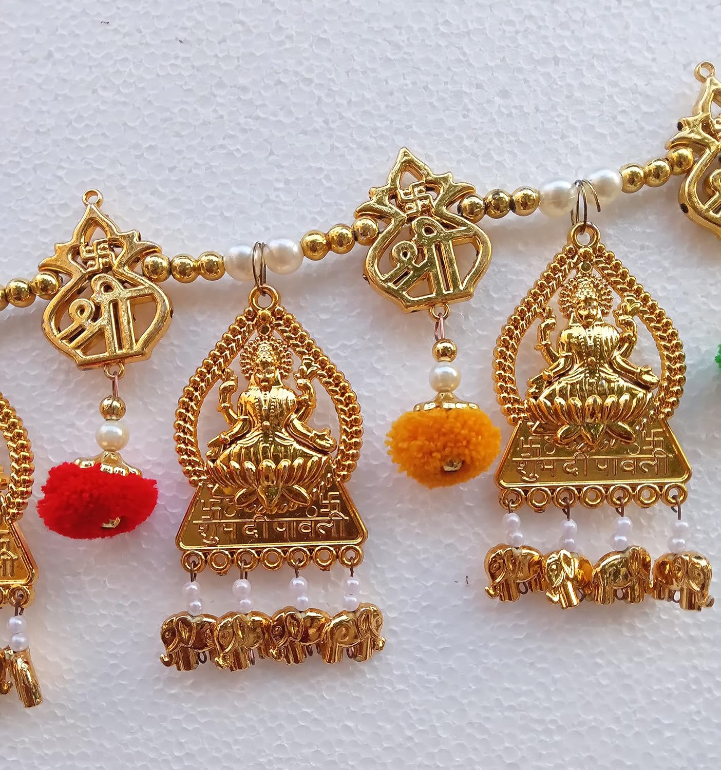 Samyuktha Shree Laxmi Devi Kalash Toran Bandarwal for Door Wall Main Gate Entrance, Pom Pom Toranam Bandhanwar for Diwali Decoration, Home Decor Gifting Items (, 38 Centimeters image number 3