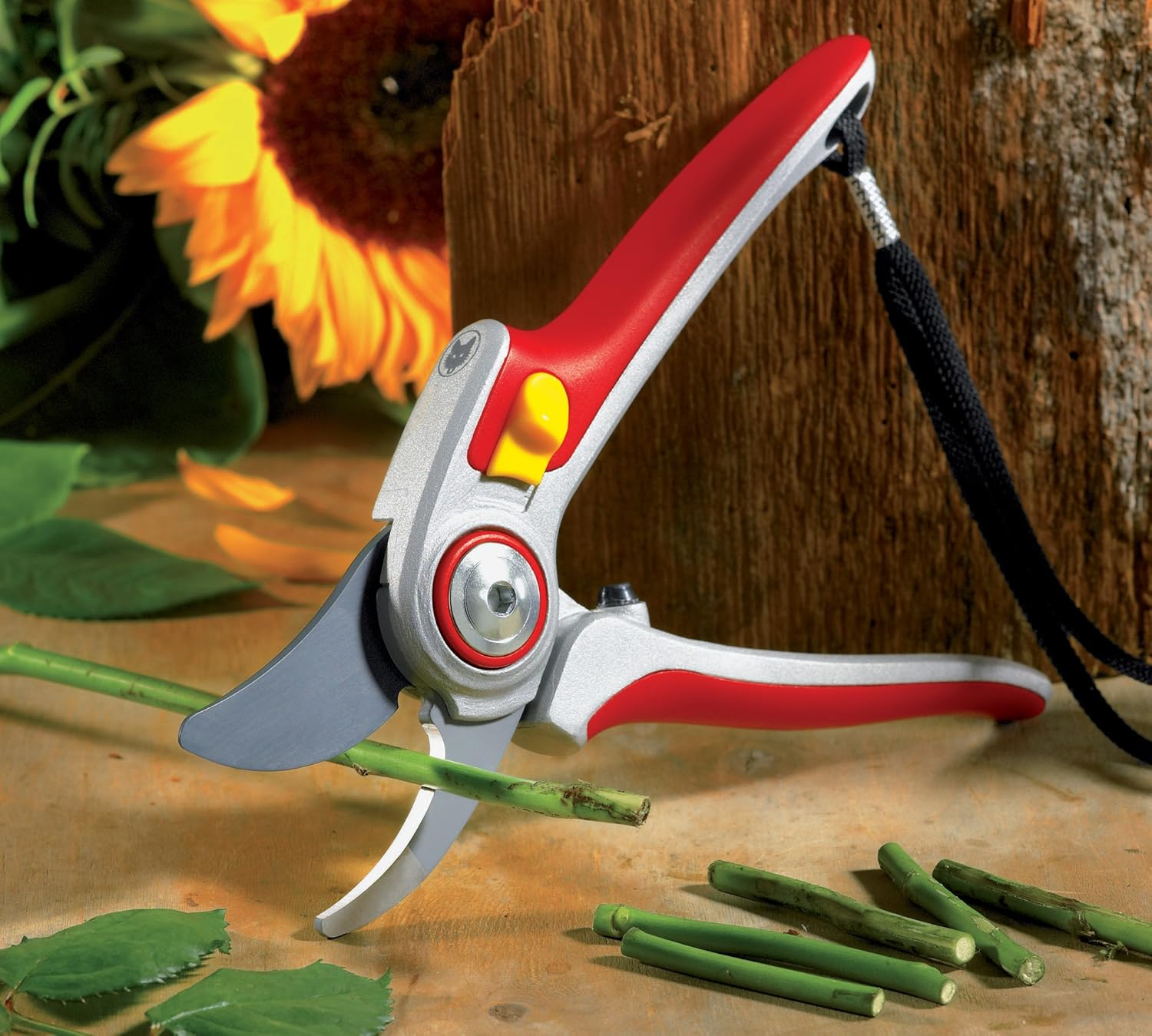 Wolf-Garten 7263007 SB Professional Double Bladed Garden Secateurs image number 5