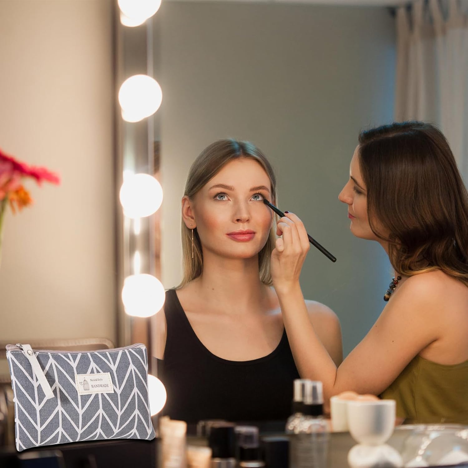 VEGCOO 4 Pcs Canvas Cosmetic Bag, Printed Makeup Bag for Women Girls, Multifunctional Travel Accessories Toiletry Bag for Gift Travel Daily Use, Grey, Refreshing image number 6