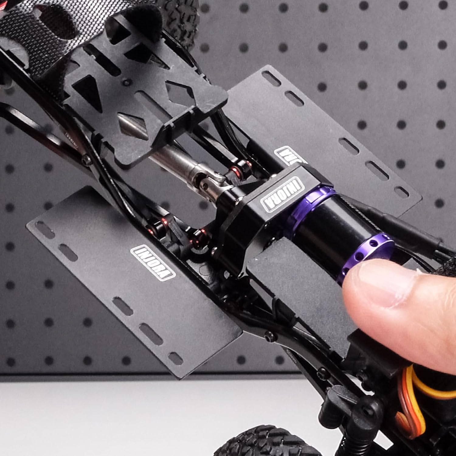 INJORA Aluminum Side Plate - ESC Receiver Tray 2PCS for 1/24 Axial SCX24 RC Crawler Upgrade image number 5