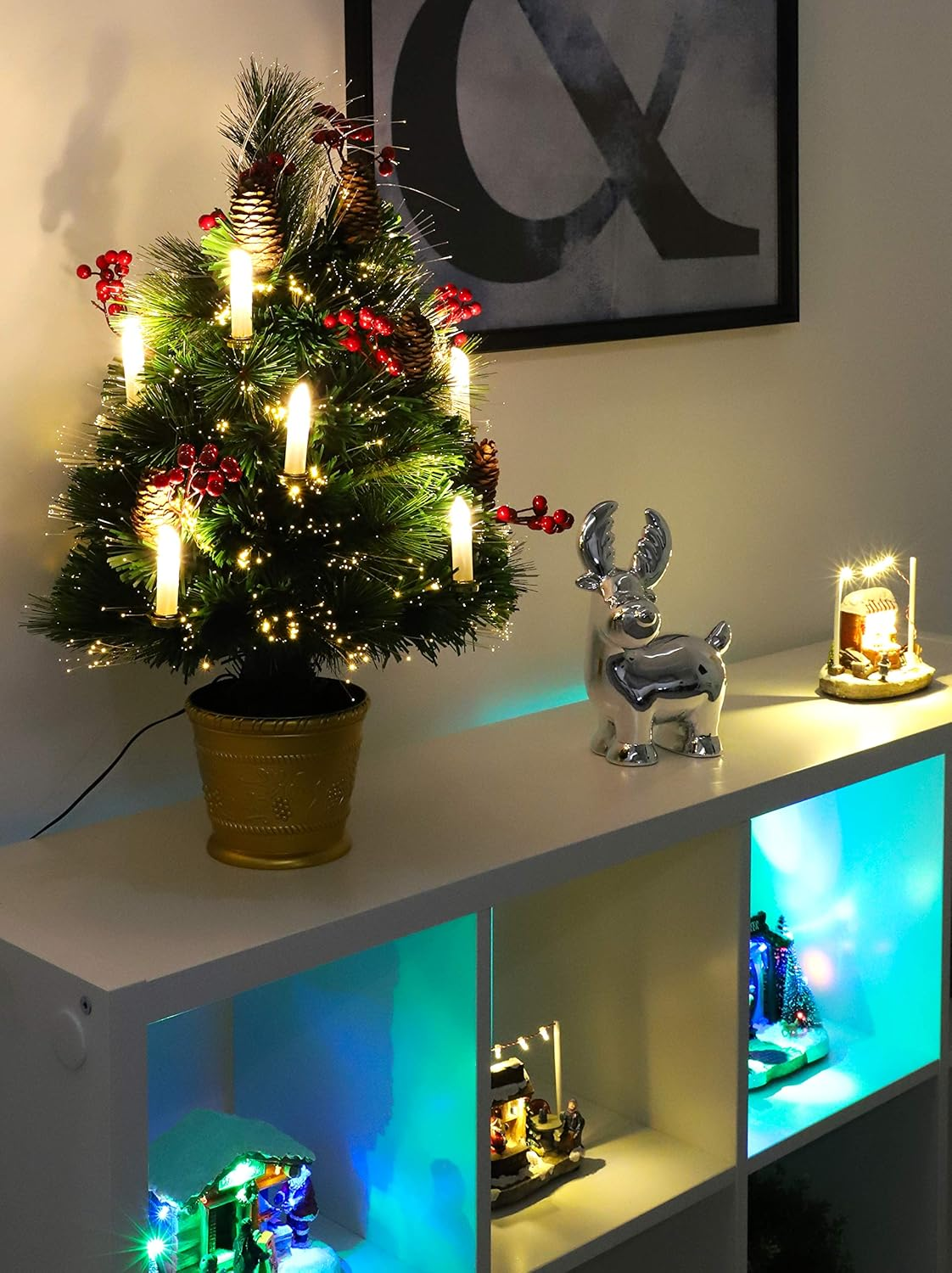 Christmas Concepts&reg; 2Ft (60Cm) Green Fibre Optic Pine Christmas Tree with Cones, Red Berries and LED Candles image number 2