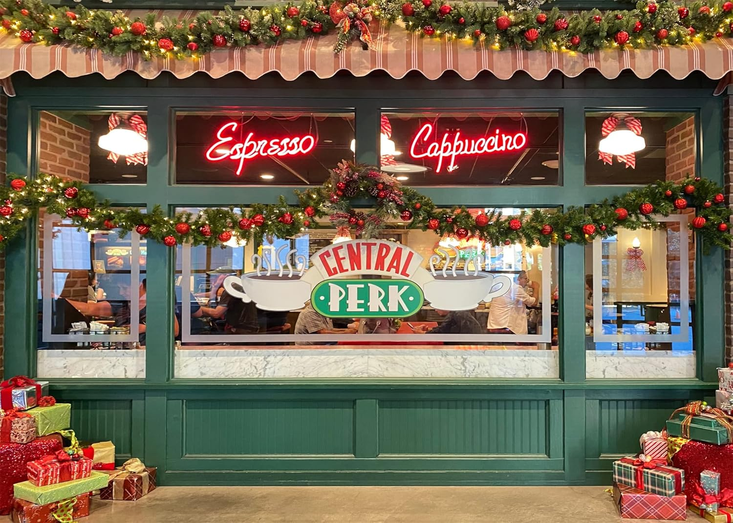 BELECO 5X3Ft Fabric Friends Photography Backdrop Central Perk Pub Cafe Background Christmas Holiday Decorations 80S 90S Friends Theme Birthday Party Supplies Portraits Photoshoot Photo Booth Props image number 3