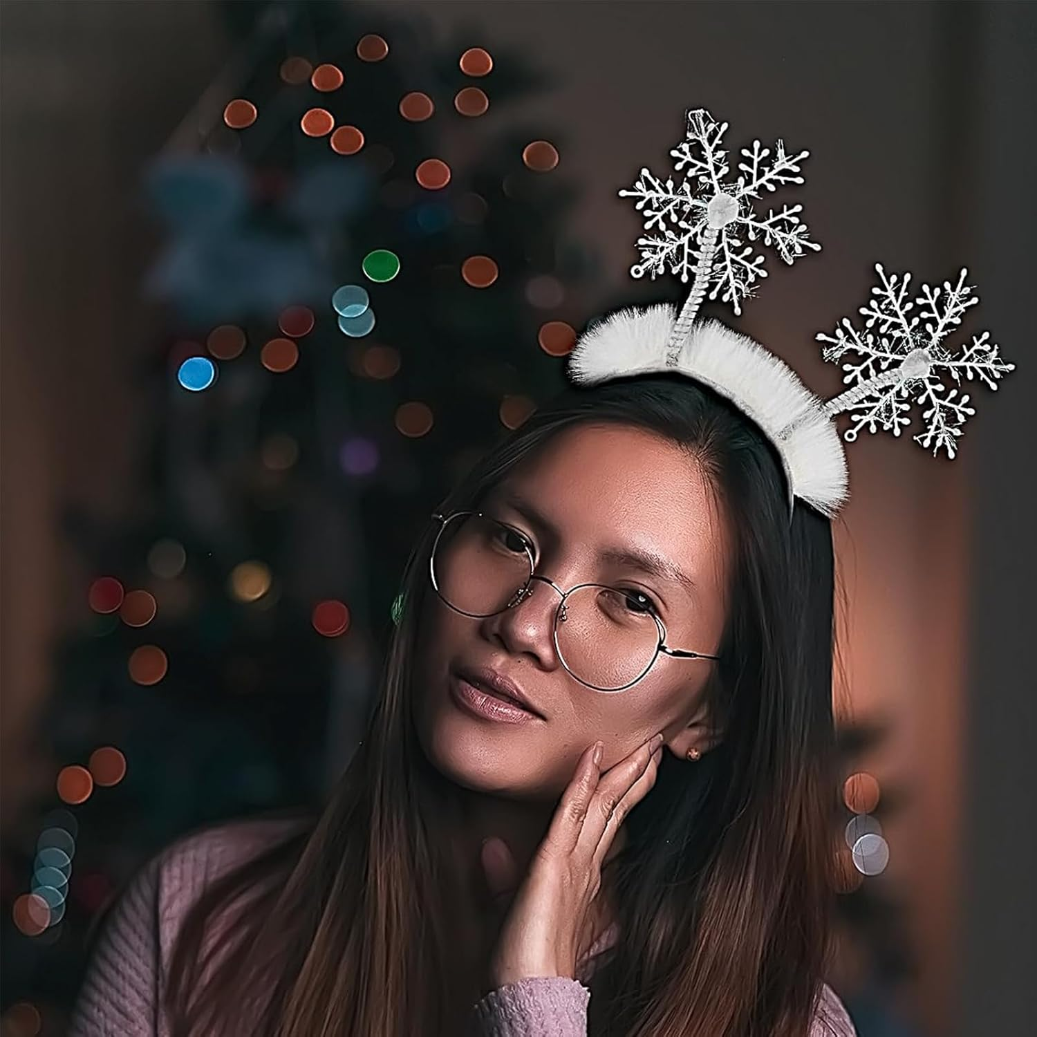 Itadaku 2 Pack Christmas Snowflake Headbands for Adults, White Feather Headbands for Christmas Carnival Party, Cute Winter Hair Accessories image number 1