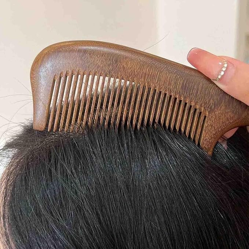 WEZCHUGHAOL Walnut Wood Hair Comb, Wide Tooth Design for Curly Hair, Natural Handmade image number 1