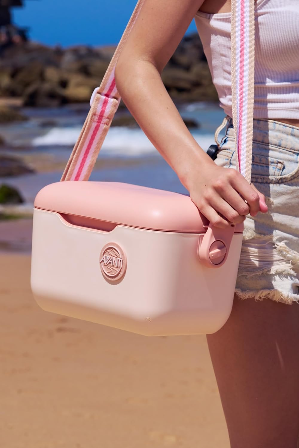 Avanti Chillbox Portable Cooler with Detachable Lid and Bonus Adjustable Shoulder Strap image number 1