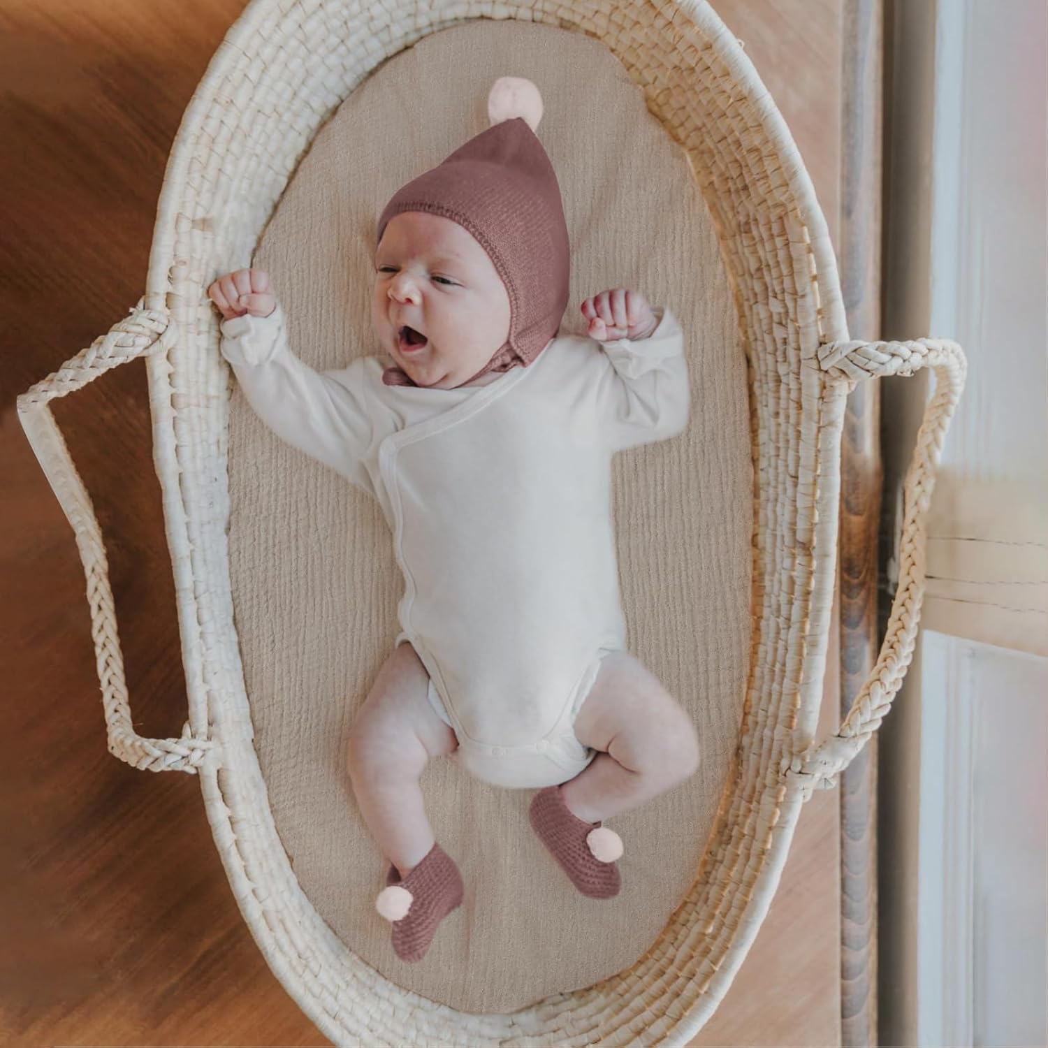 Baby Plain Weave Fine Cloth Bassinet Sheets Boys and Girls Cotton Bassinet Mattress Suitable for Various Shapes Bassinet Sheet