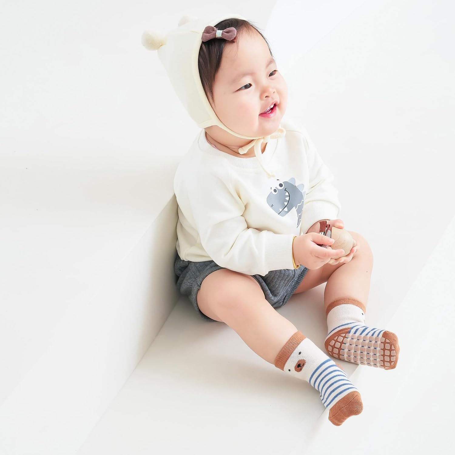 Non Slip Kids Toddler Floor Socks with Gripper 5 Pairs Soft Cotton Crew Socks for Baby Unisex Ankle Anti-Slip Socks for 0-5 Year Girl Boy image number 7