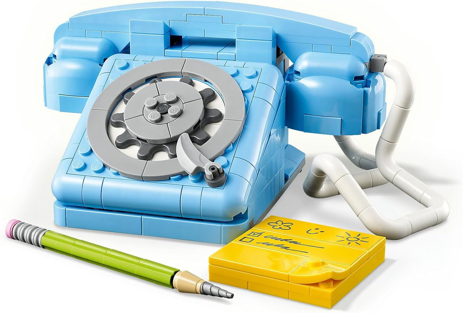 LEGO&reg; Creator 3In1 Retro Telephone 31174 1960S Building & Construction Kids Playset, Rebuilds into Vintage Phone from 1980S or 2000S Mobile, Cute Decor for Bedroom, Girls Toy Age 8-10 image number 4