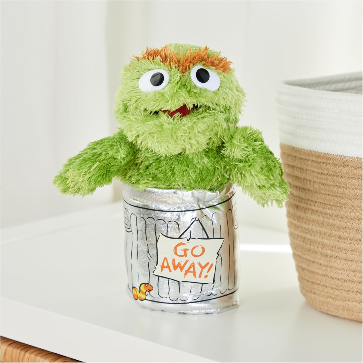 Sesame Street 75860 Oscar the Grouch Soft Toy 25Cm Stuffed Plush Toy, 25 X 10 X 10Cm