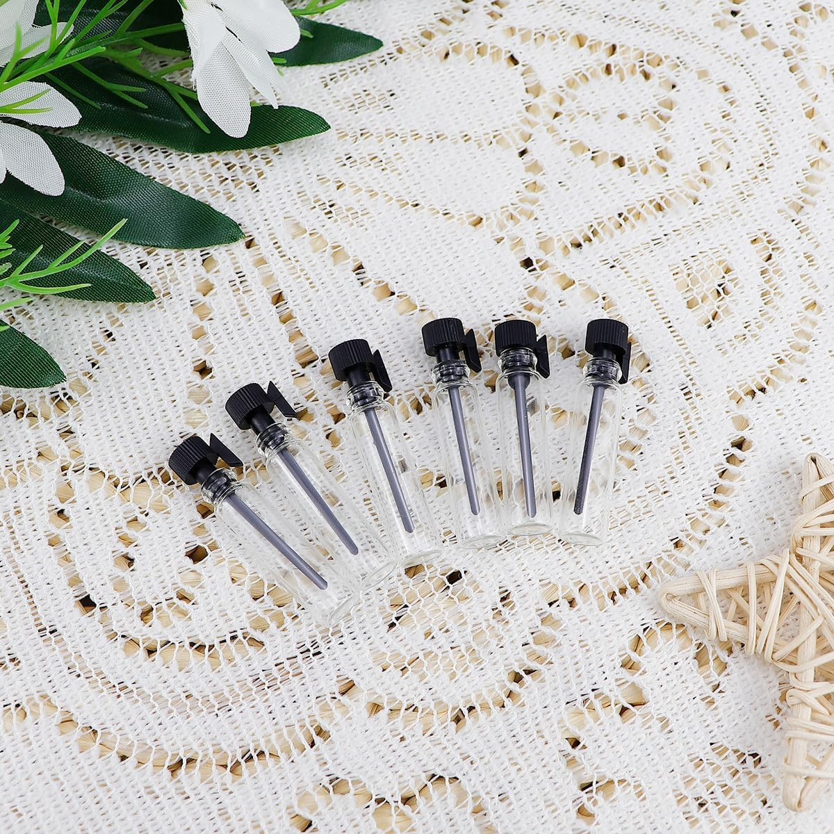 LNQ LUNIQI Mini Perfume Bottles Glass 1 Ml, Pack of 100 Portable Perfume Glass Bottles, Empty Perfume Bottles Glass, Mini Refillable Empty Glass Bottles for Perfume Oils