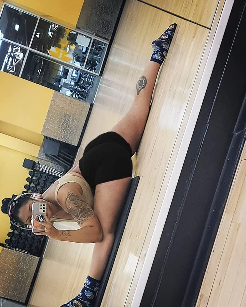 Fisoew Womens Biker Shorts High Waisted Booty Gym Yoga Scrunch Butt Lifting Stretchy Basic Workout Shorts image number 4