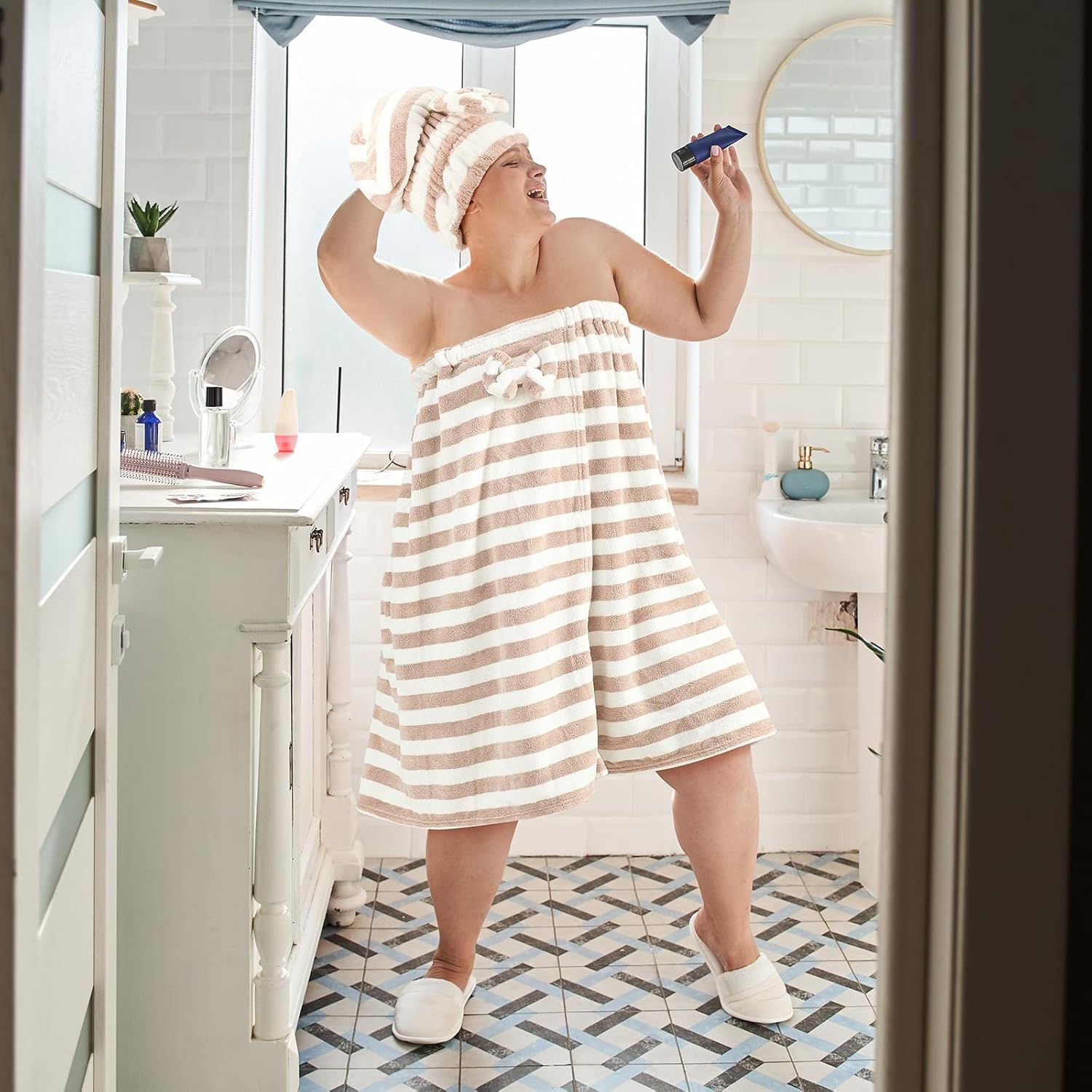 Xtinmee 2 Sets plus Size Towel Wrap with Hair Drying Adjustable Shower Wrap Bath Towel Women'S Robes Absorbent Spa Bathrobe(Coffee Color) image number 3