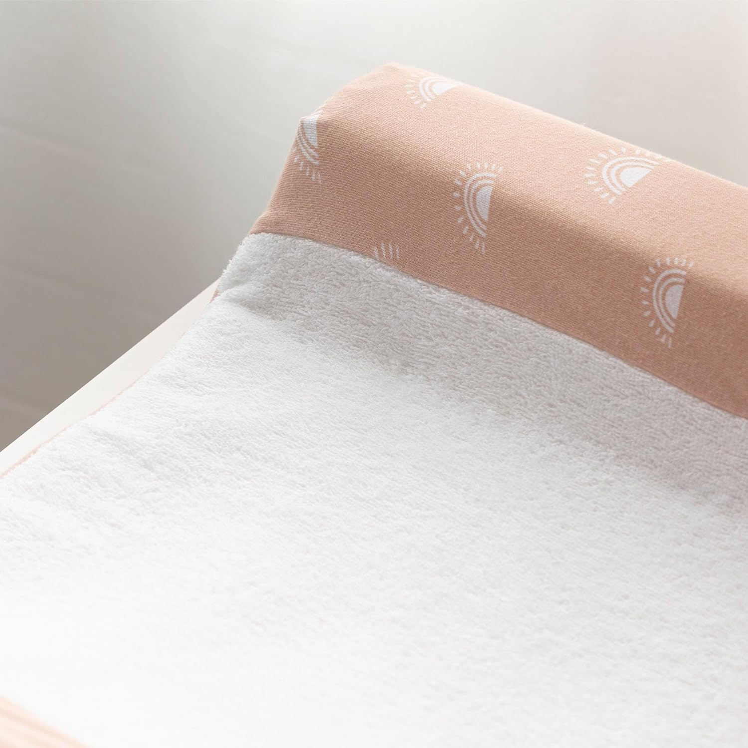 Living Textiles Baby Change Mat Cover 53&times;80&times;11 Cm &ndash; 100% Cotton Jersey with Absorbent Terry Centre, Elasticated Fit, Oeko-Tex Certified & Machine Washable (Bohemian Bliss)