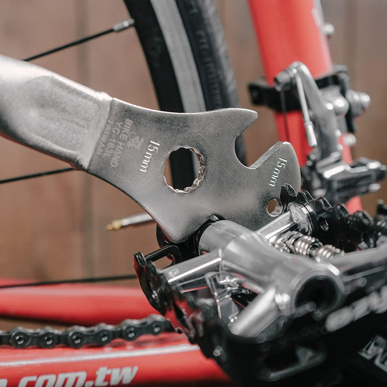 BIKEHAND Bicycle Bike Pedal Wrench Extra Long Handle 350Mm - Great Road Mountain Bike Pedal Removal Tool Spanner - 15Mm